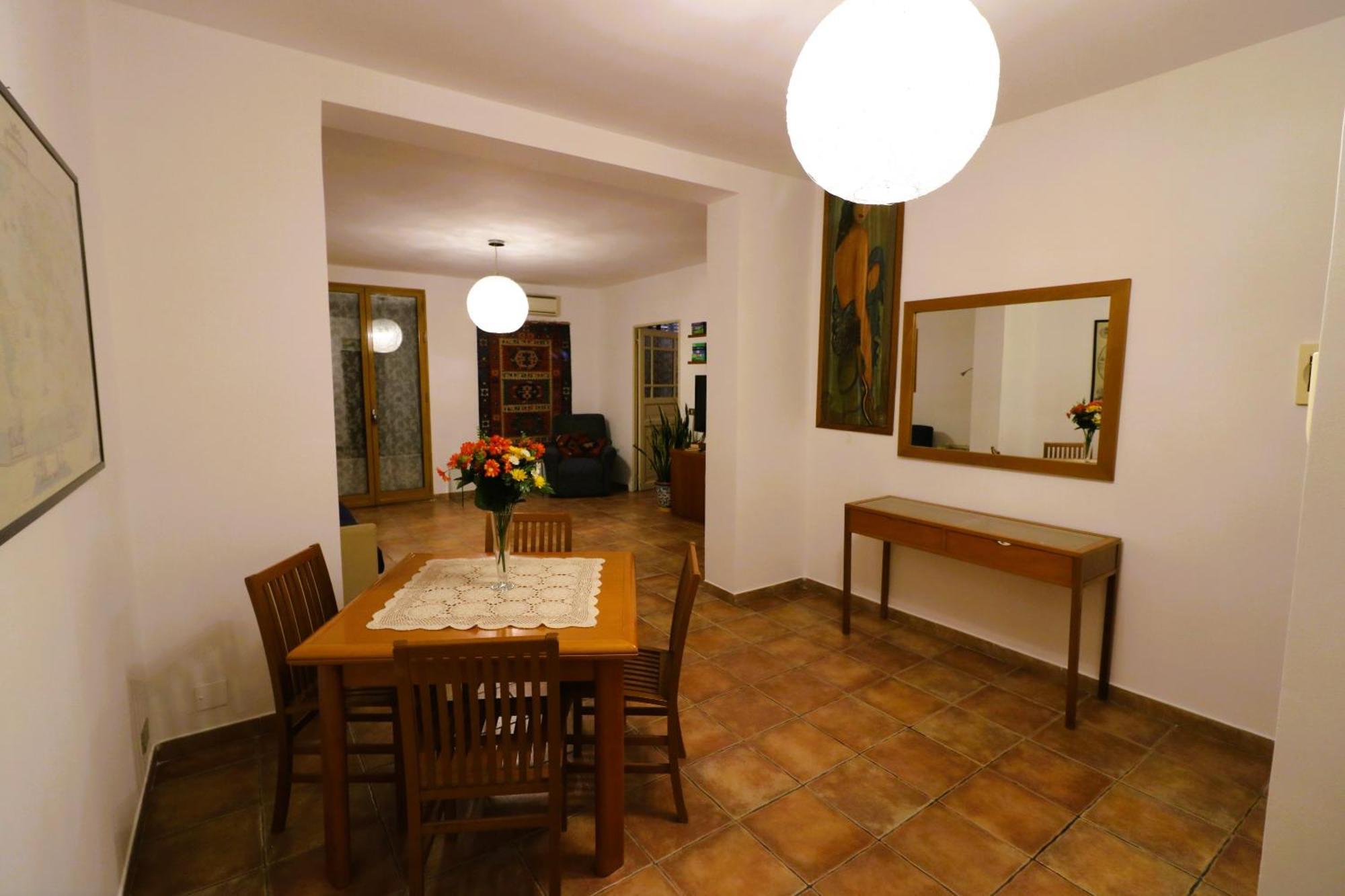 Area 52 Storia Ed Eleganza Vicino Ai Teatri Apartment Palermo Exterior photo